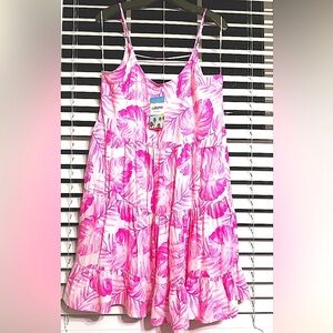 🛍️ NWT  Cabana super cute sundress Size Large